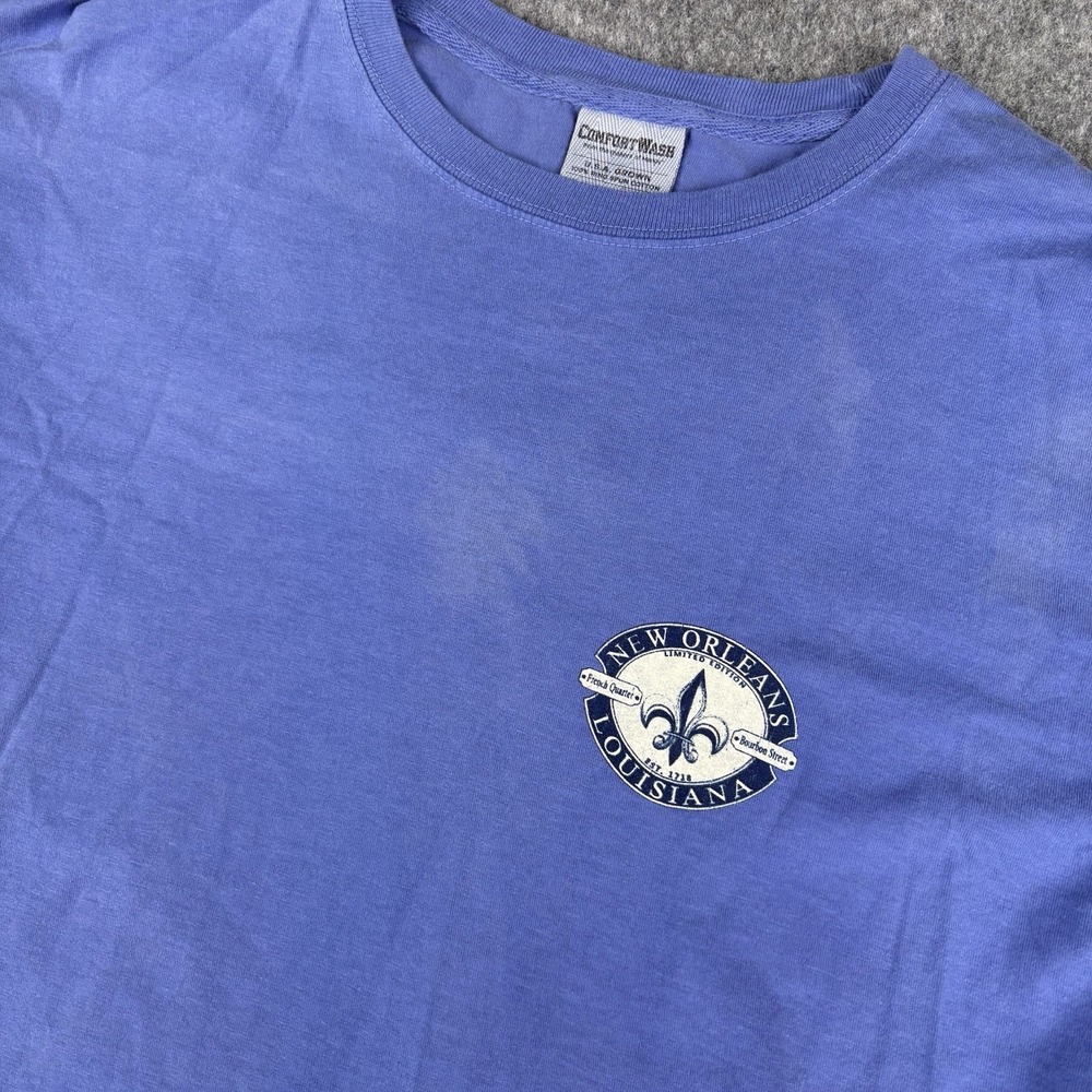 New Orleans Louisiana Shirt Mens Medium‎ Blue Fleur De Lis Tee Bourbon Street